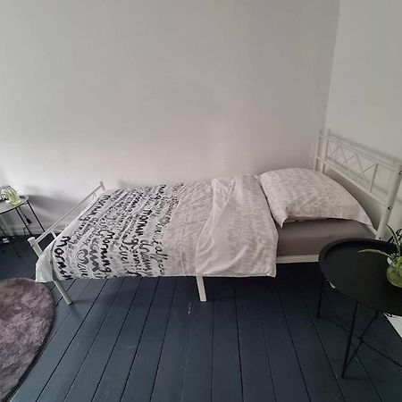 Duplex Dans Le Centre D'Heusy Apartment Вервиерс Екстериор снимка